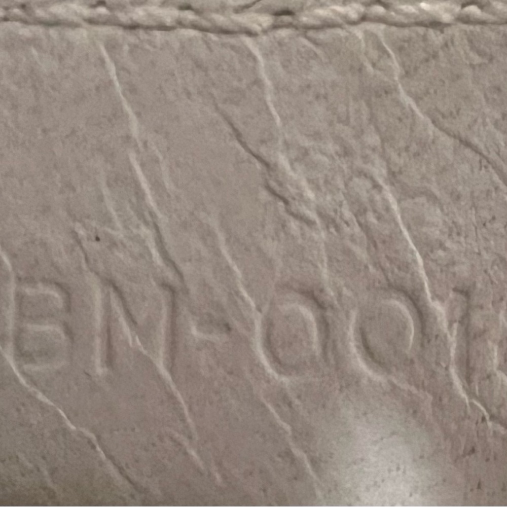 👜 Dior Avenue Bag - FIXER UPPER - Luxury Handbag Giveaway - Picture 11 of 15